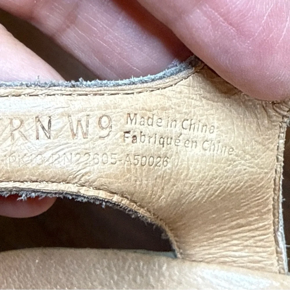 Acorn‎ Sandals Womens 9 Ankle Strap Gray Slip On Hook And Loop Open Toe Comfort